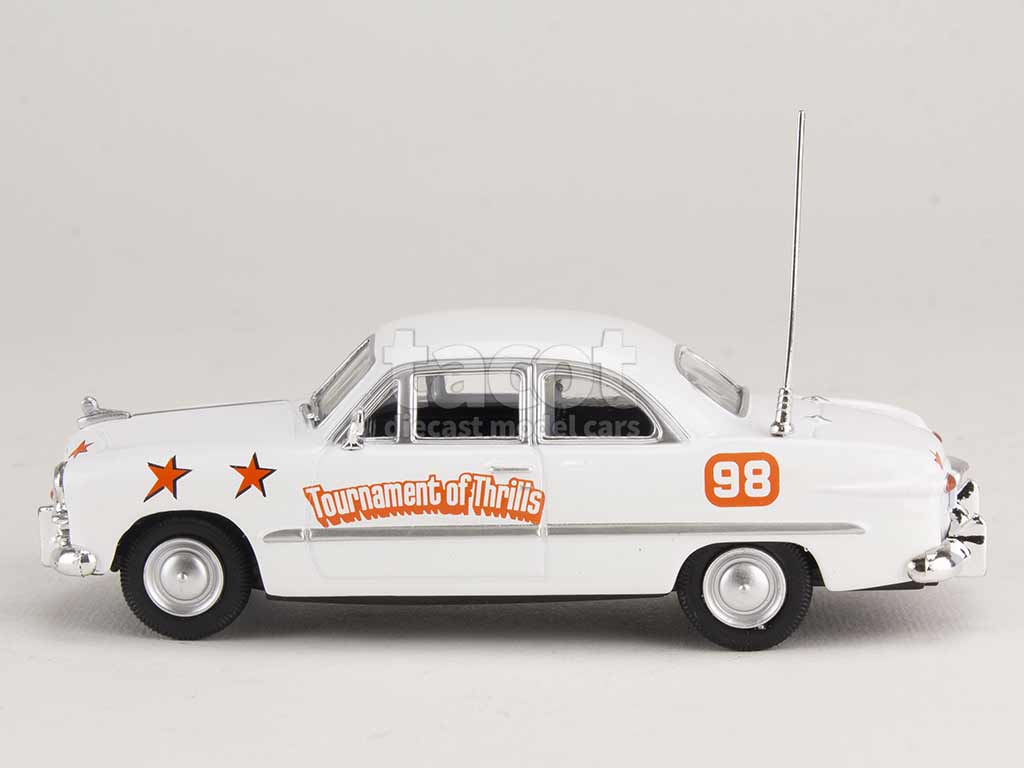 99893 Ford Coupé 1949