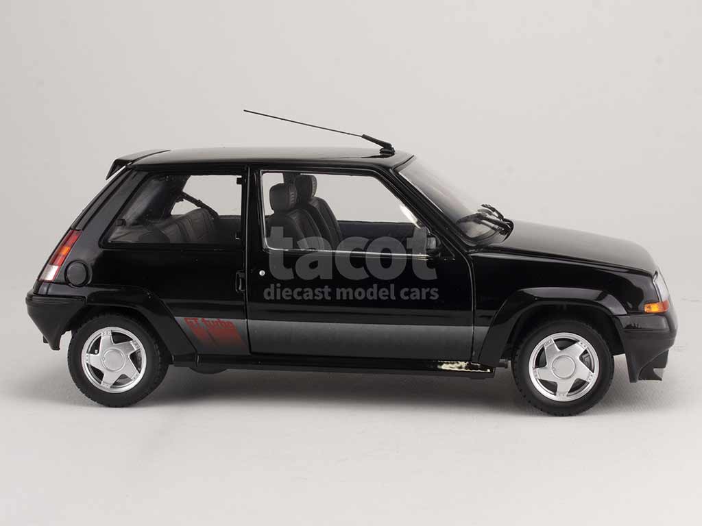 99903 Renault Supercinq GT Turbo 1989