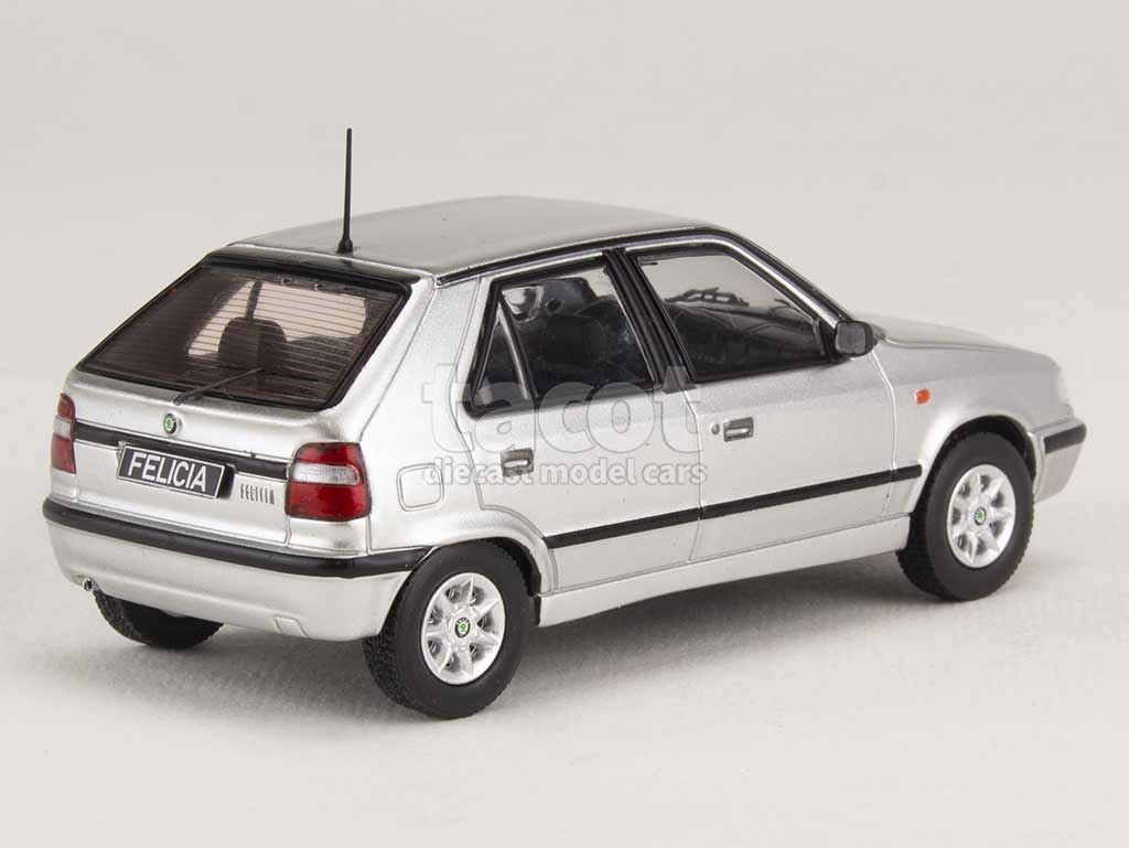 99979 Skoda Felicia 1998
