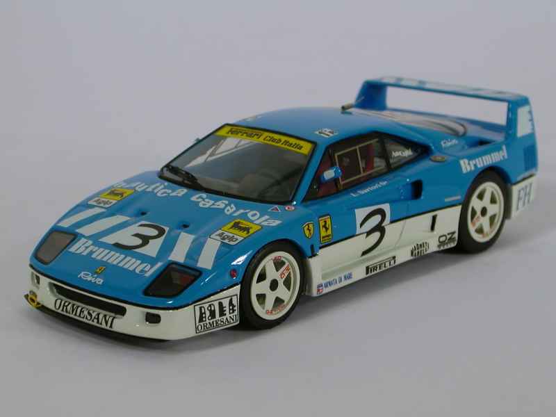 Bburago 1:18 - Voiture Miniature  3  - Ferrari F40 LE MANS 1995 + Ferrari GTO 1984 + Ferrari 250 Testa Rossa Le Mans 1959 Metal Kit