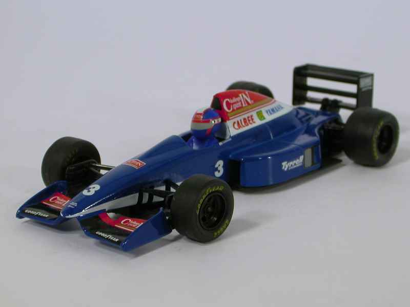 Modèle Réduit 1/43 Tyrrell Yamaha 020C - Andrea De Cesaris #4 - 1993 - Marque Onyx
