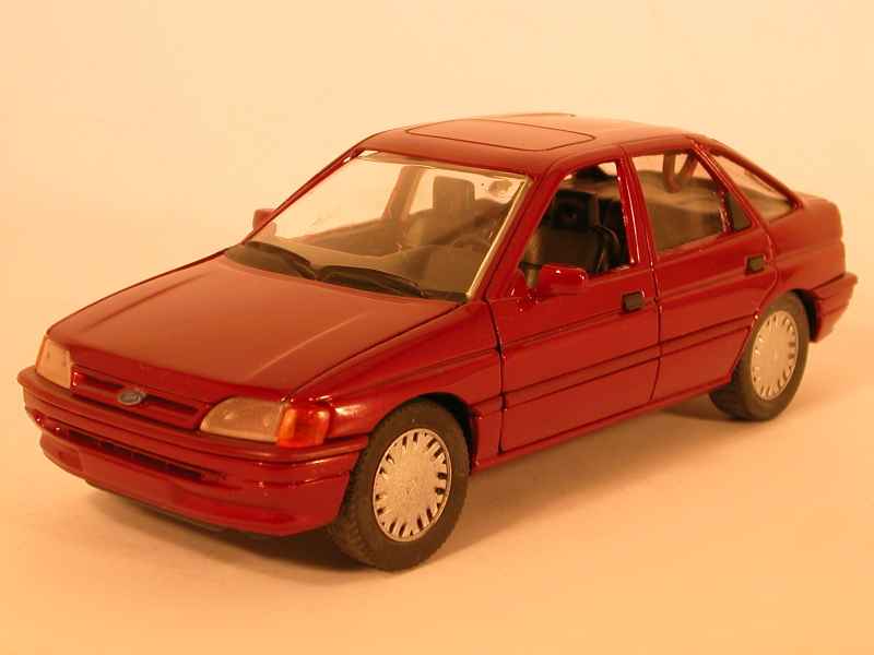 Coll 949 Ford Escort 5 Doors