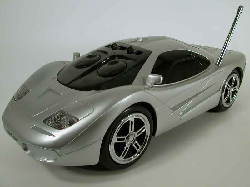 Coll 1675 McLaren F1 GTR Roadcar 1996