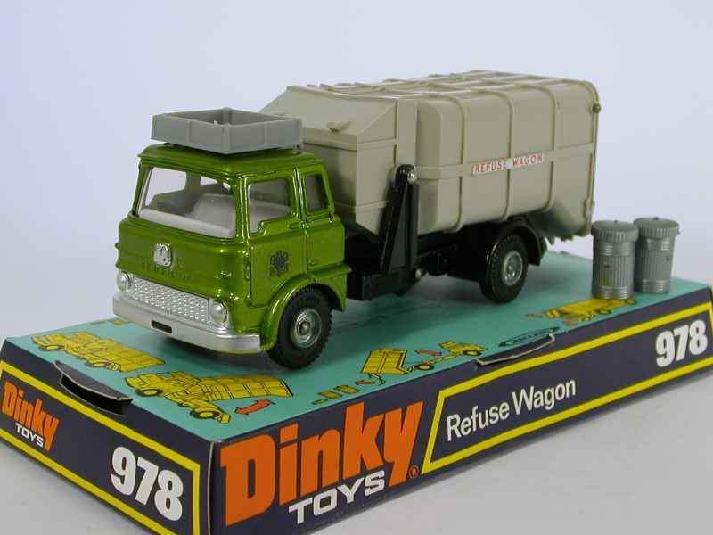Coll 2382 Bedford REFUSE WAGON