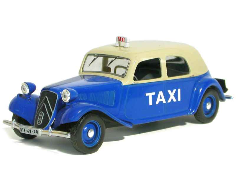 Coll 3571 Citroën Traction 11CV Taxi Saigon 1955