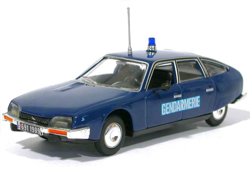 Citroën CX break Gendarmerie , 1/33 , prod : Injectaplastic