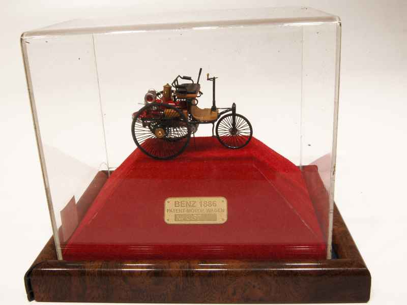 Coll 6473 Mercedes Benz Motor Wagen 1886