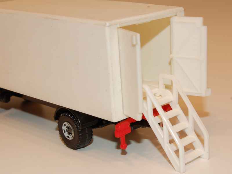 Coll 6583 Volvo FL6