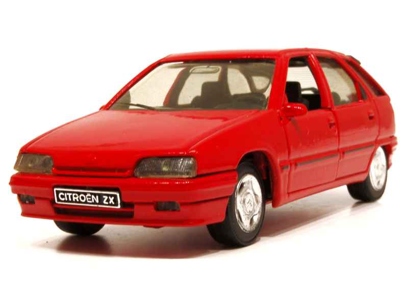 Deuxieme Classe
Director パンツ CITROEN ZX citroen-zx-volcane-2-0-i-123cv occasion - Le Parking