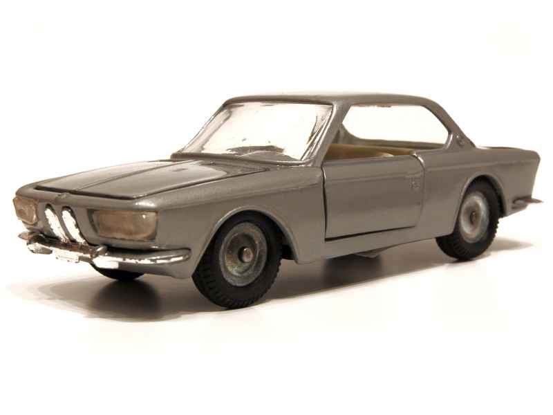 Coll 8263 BMW 2000 CS