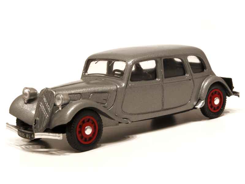 Coll 8924 Citroën Traction 11CV