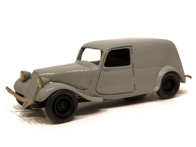 Coll 10037 Citroën Traction Fourgonnette Danoise