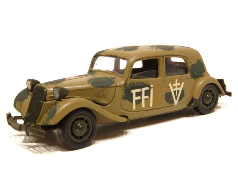 Coll 10051 Citro&euml;n Traction 15CV Militaire