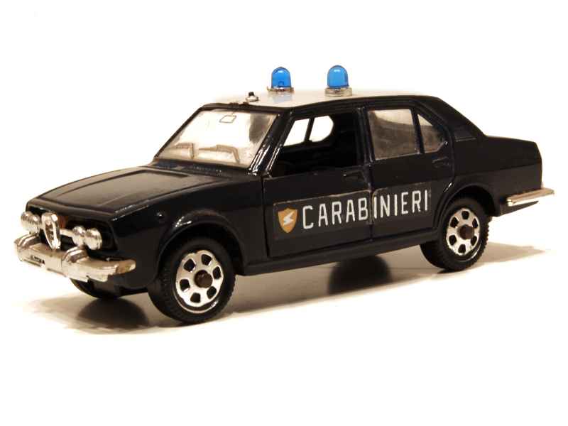 D&eacute;cl 10418 Alfa Romeo Alfetta Carabinieri