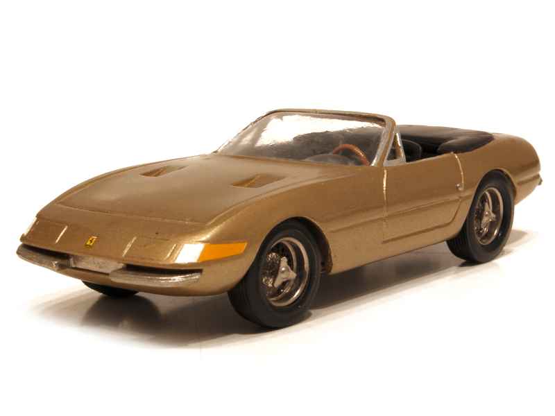 Coll 11422 Ferrari 365 GTS/4 Spyder Daytona