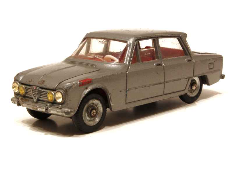 Coll 12621 Alfa Romeo Giulia Ti
