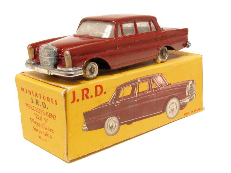 Coll 12915 Mercedes 220 S/ W111