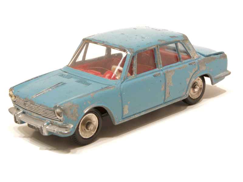 DINKY TOYS 523 - Simca 1500 Berline