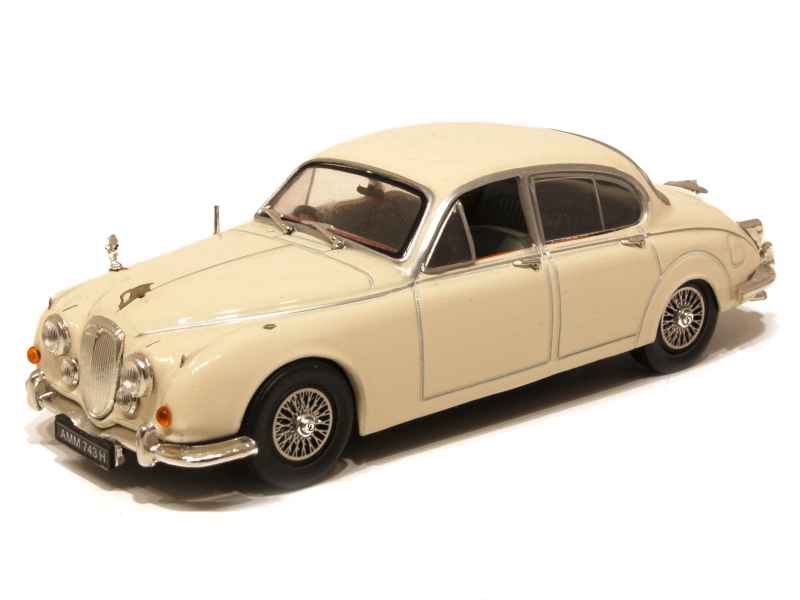Décl 13052 Daimler 2.5 L V8 Saloon 1962