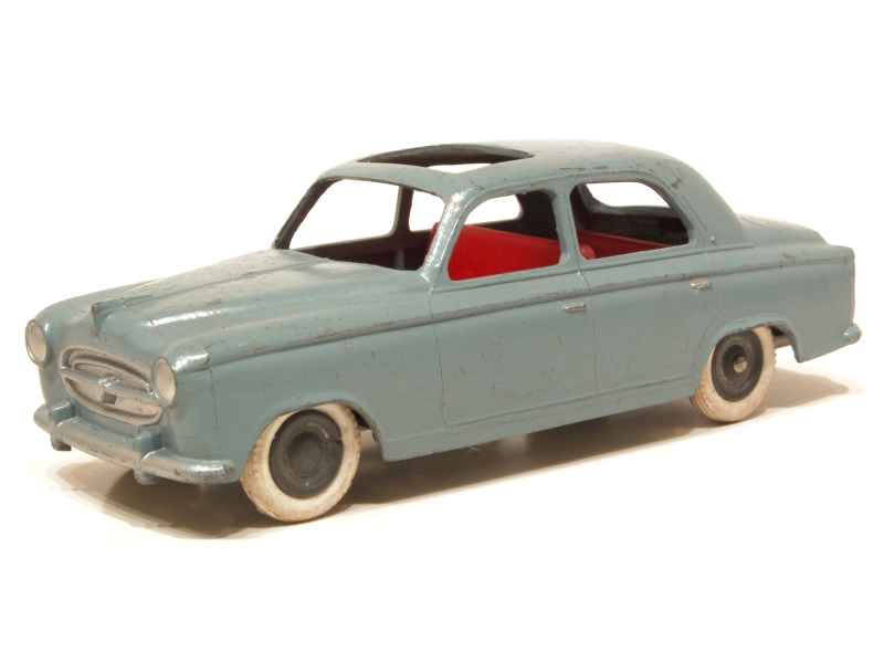 Miniature PEUGEOT 403 VERT 1/43