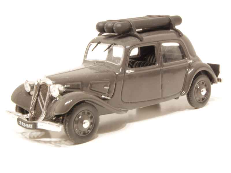 1/43 SOLIDO CITROEN Traction 15 Cv Club EUR 35,50 - FR