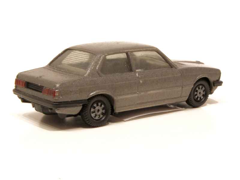 Coll 13778 BMW 323i/ E21