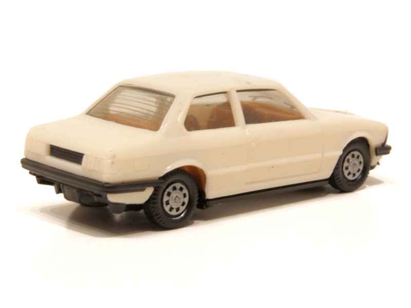 Coll 13783 BMW 323i/ E21
