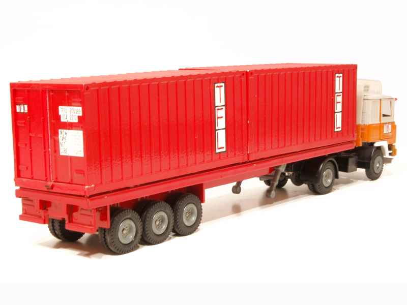 Coll 14399 Volvo F12 Porte Containers