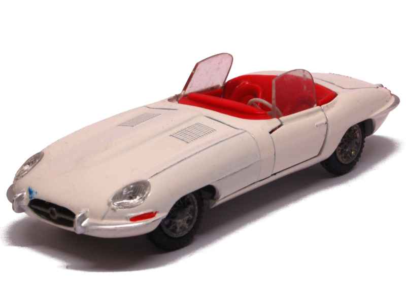 Coll 15369 Jaguar Type E Cabriolet