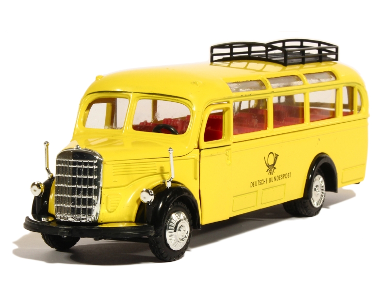 Mercedes benz omnibus 3500  poste suisse  - 1/40 - nzg