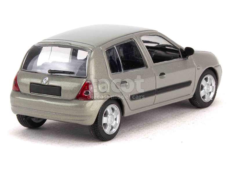 Coll 15944 Renault Clio II 5 Doors 2004