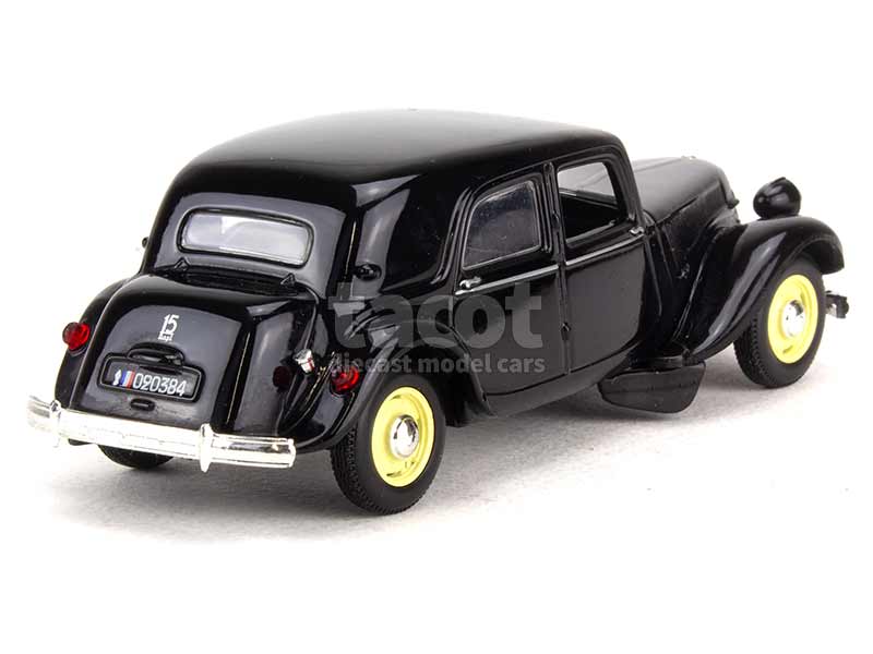 Coll 15965 Citroën Traction 15CV Gendarmerie 1952
