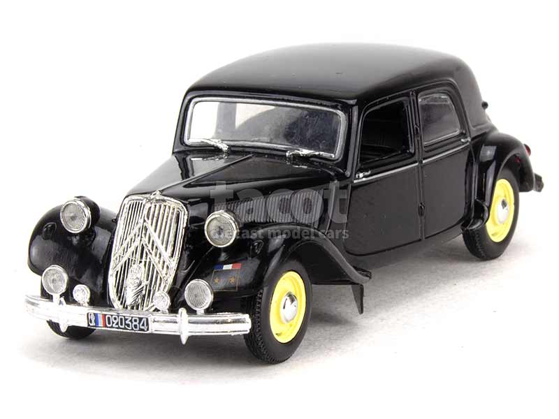 Coll 15965 Citroën 15CV Traction Gendarmerie 1952