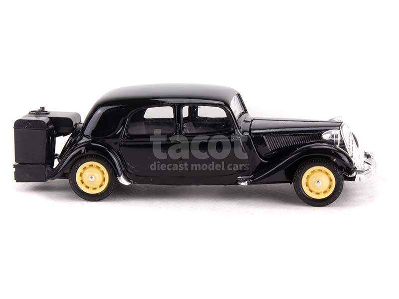 Coll 16007 Citroën Traction 15CV Gazogène