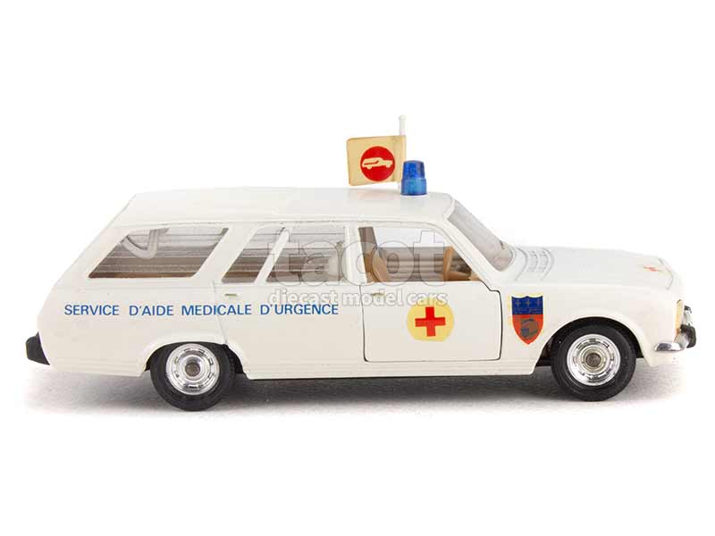Coll 16189 Peugeot 504 Break Ambulance