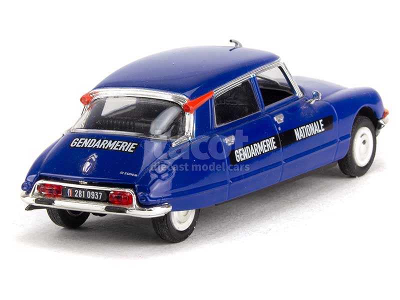 Coll 16203 Citroën DS Super Gendarmerie