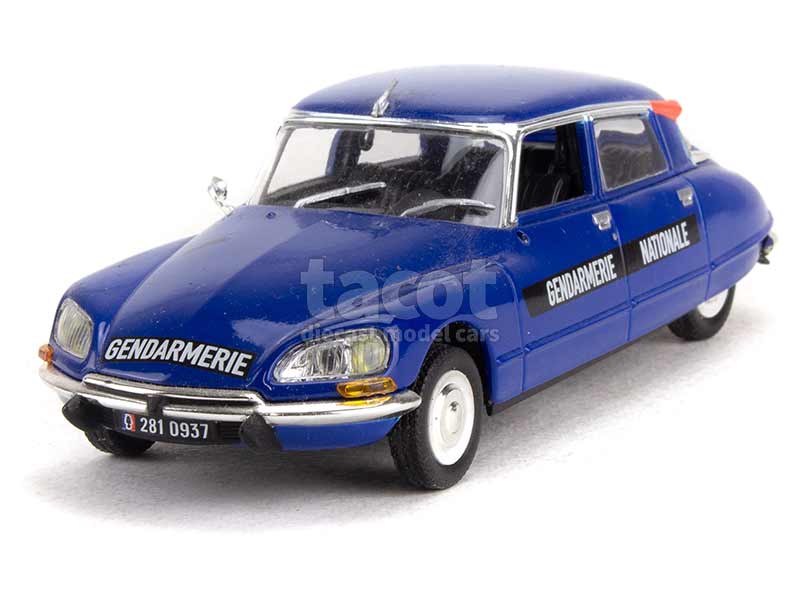 Coll 16203 Citroën DS Super Gendarmerie